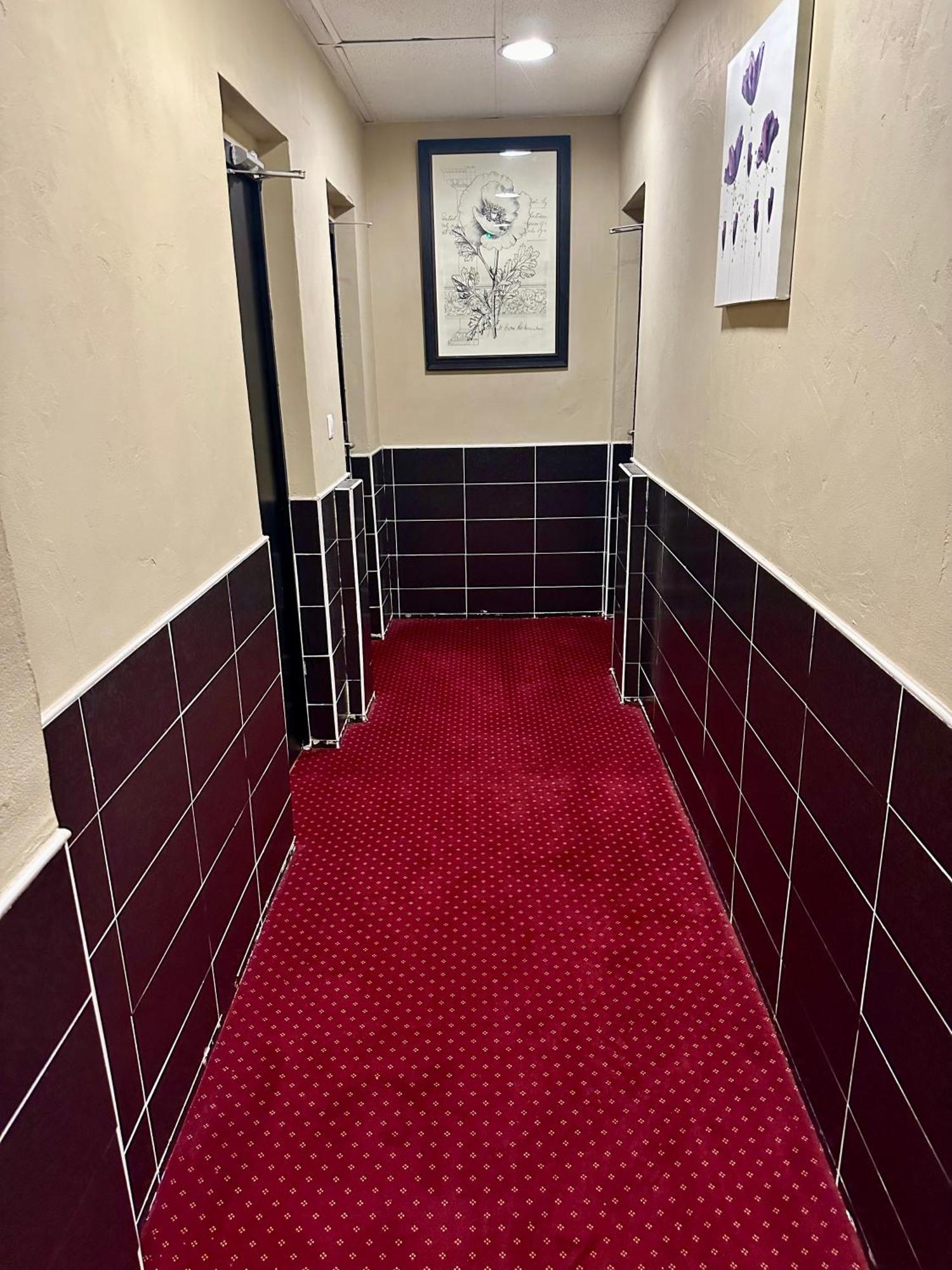Hotel Victor Hugo Clamart Eksteriør bilde