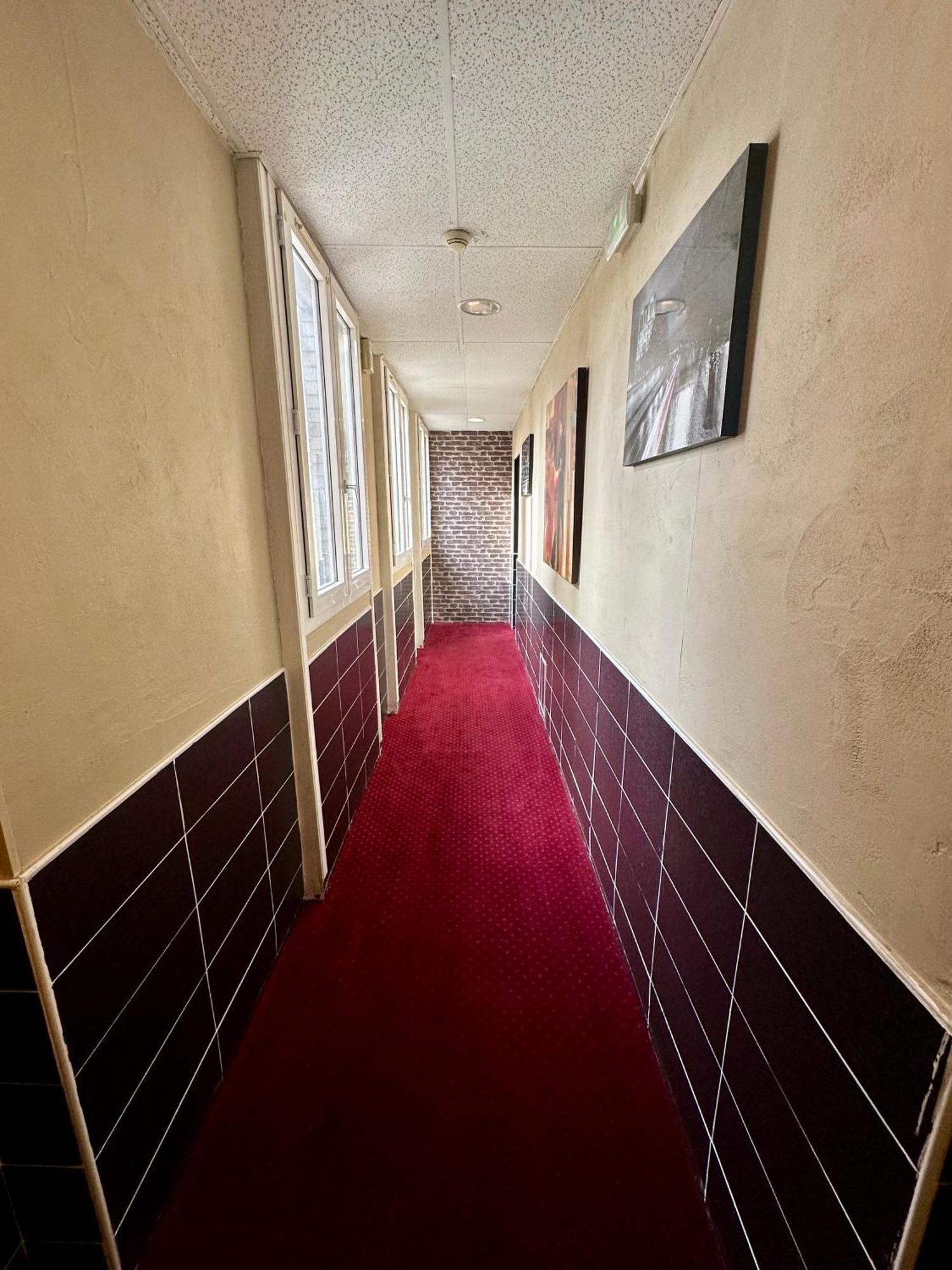 Hotel Victor Hugo Clamart Eksteriør bilde